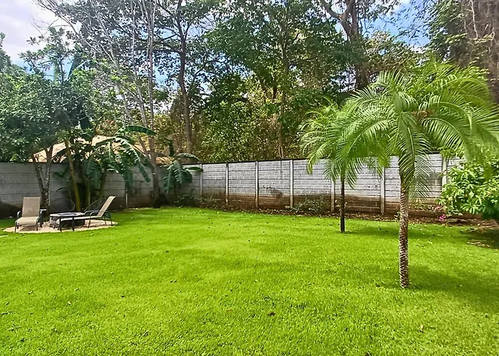 Сasa de vacaciones Casa Mobula - Modern Single-level Home, Private Pool, Near *